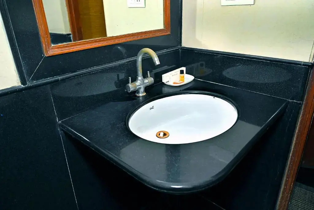 Hotel Rajhans International - Chambres