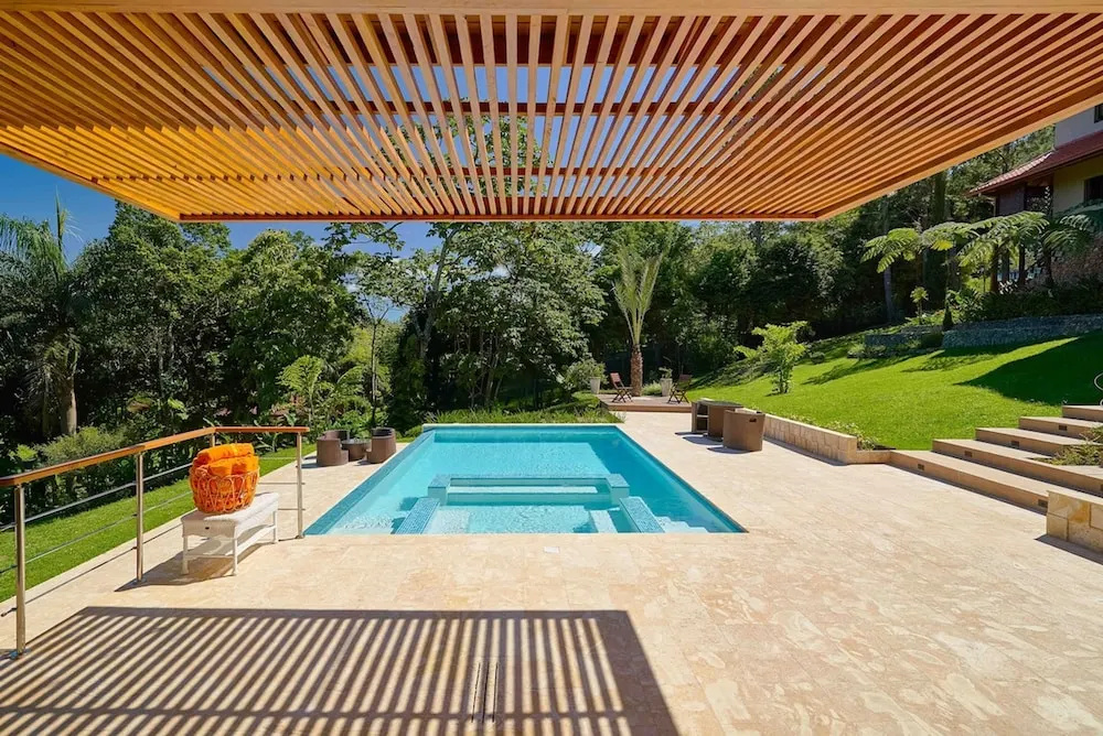 4BR Wood Mountain Villa Jarabacoa Heated Pool