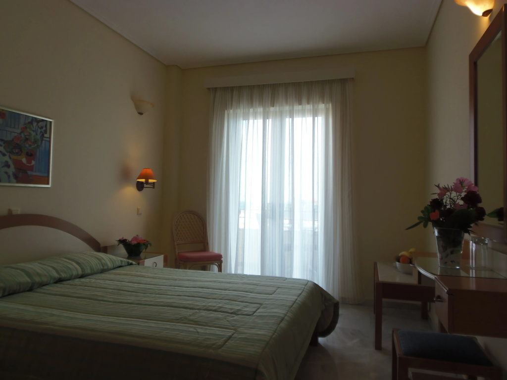 Atlantica Yakinthos, ,