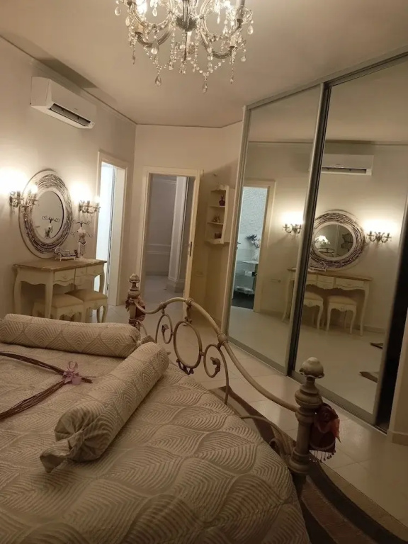 Grand Villa