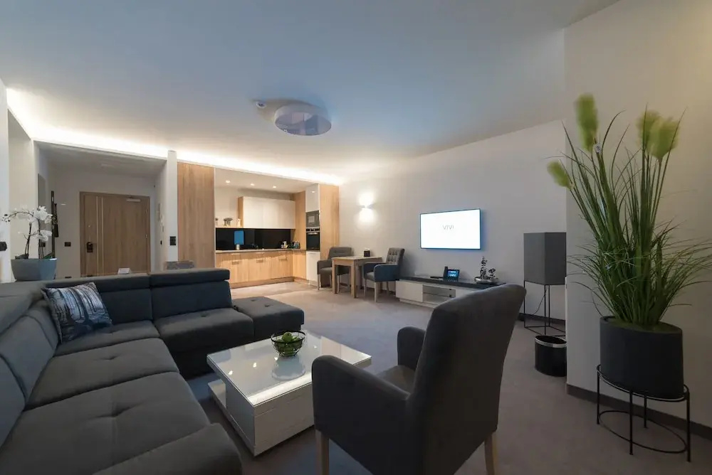 2 Bedrooms Family Apartment