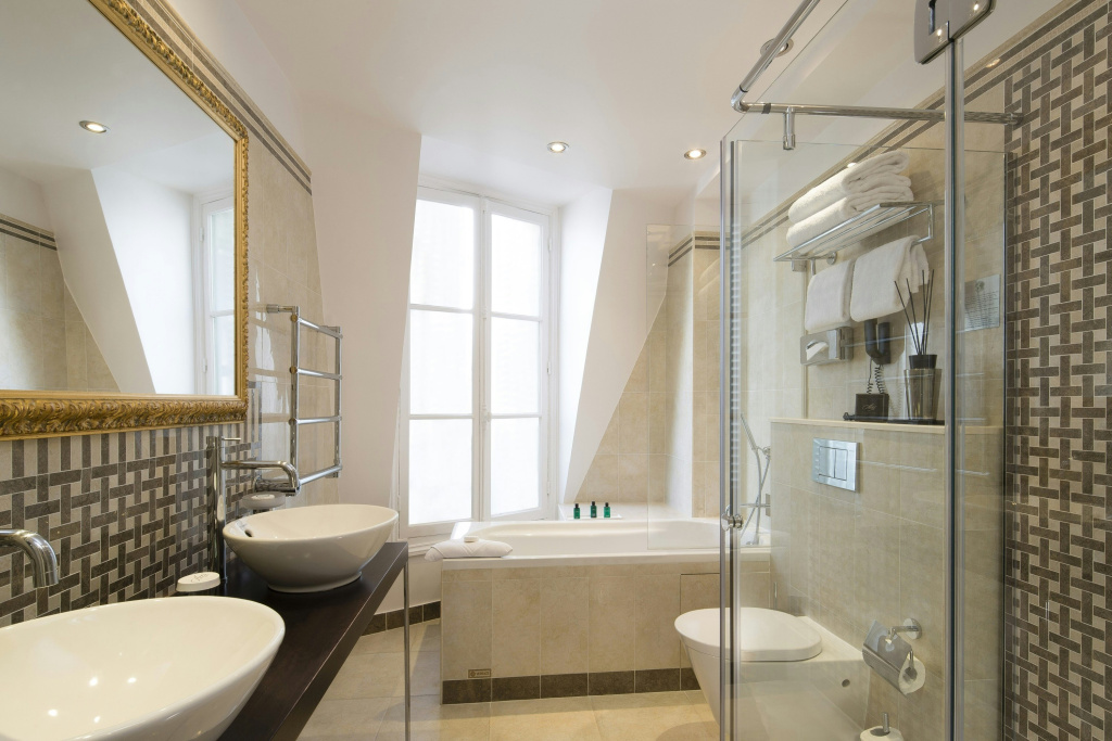 Hotel Ares Eiffel 26