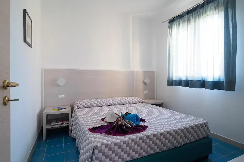 2 Bedrooms Cottage