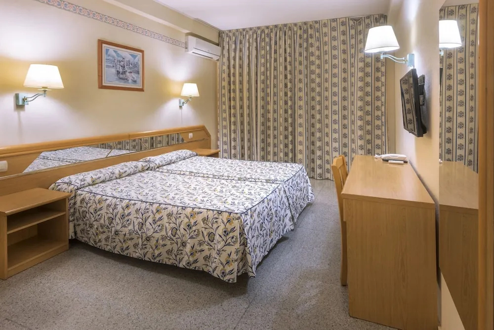 Standard Single room with balcony