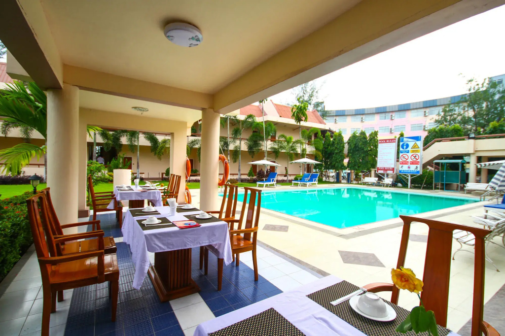 City Golf Resort Hotel - Général