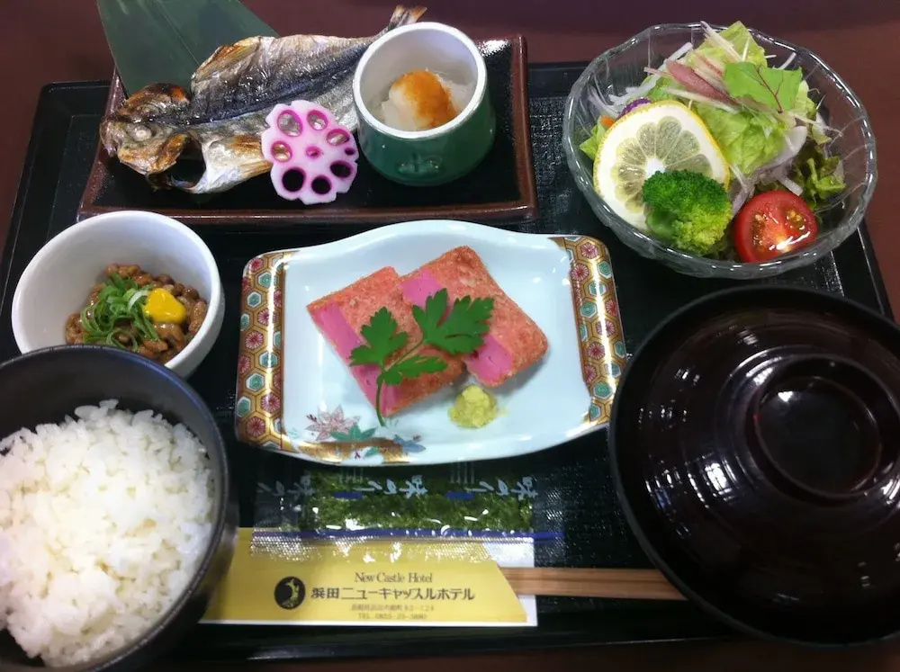 Food & Beverage