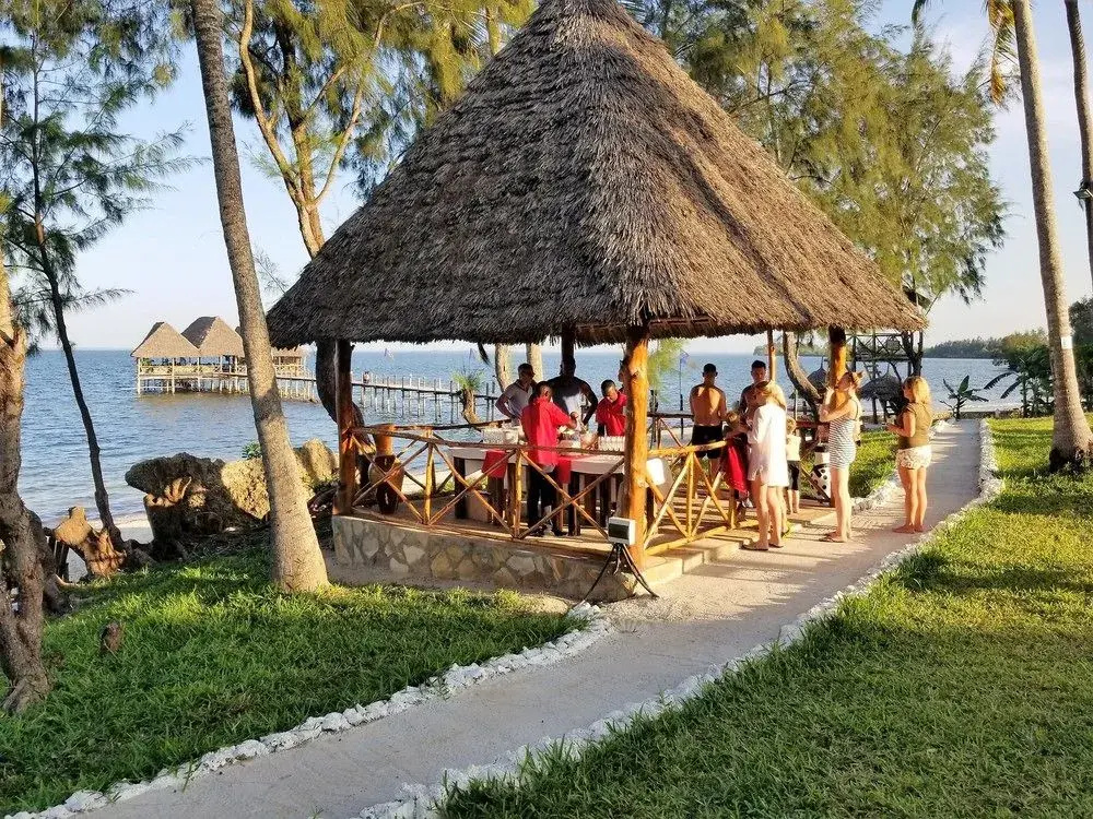 Beach & Waterfront