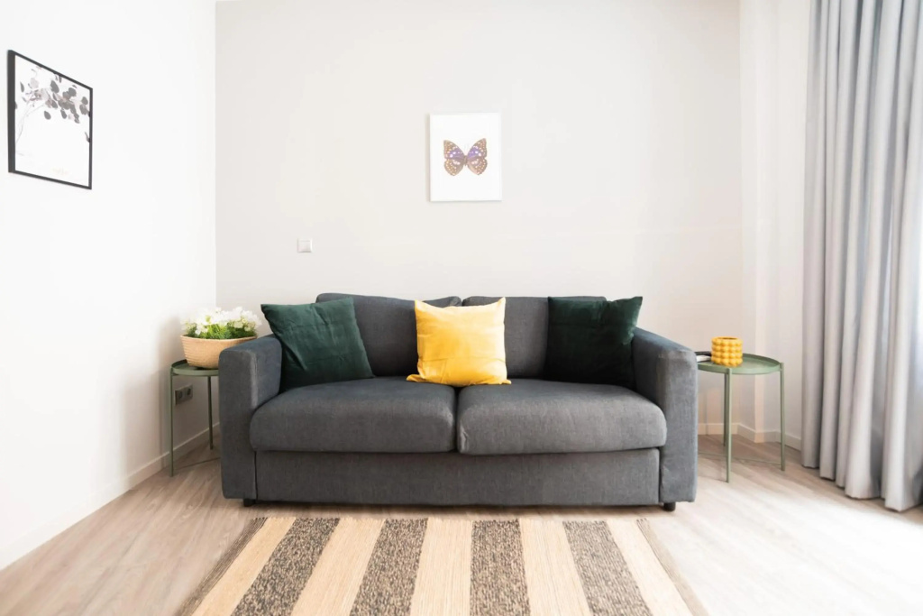 A17 Modern & Cosy 2R flat up to 4ppl near Parthenon