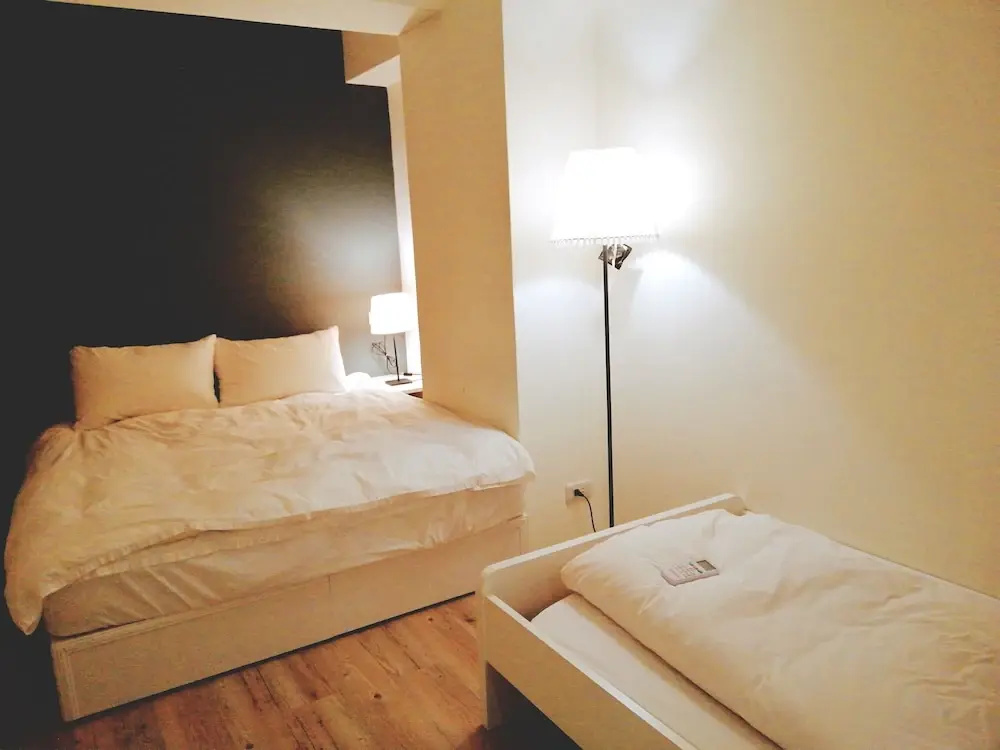 Comfort room