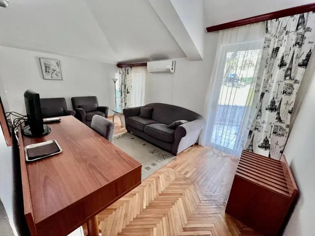 Hotel Ambasador - Chambres