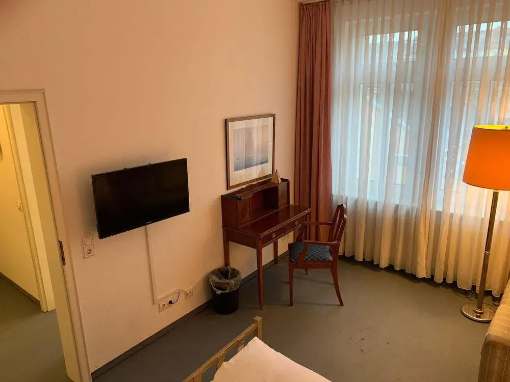 Economy Double room (full double bed)