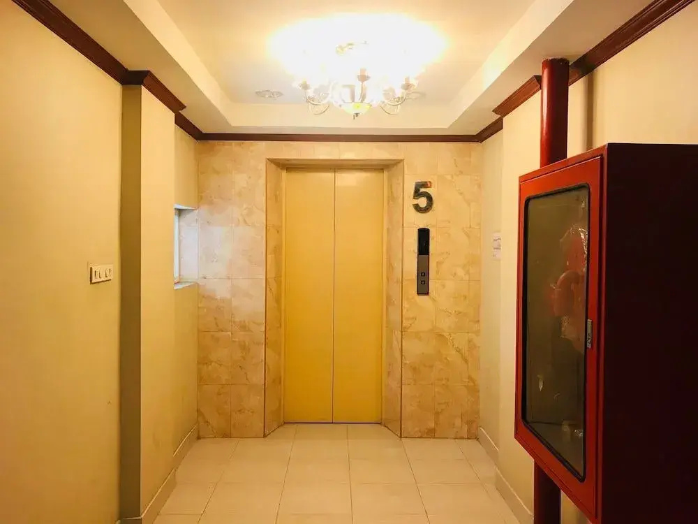 Hotel photo 2