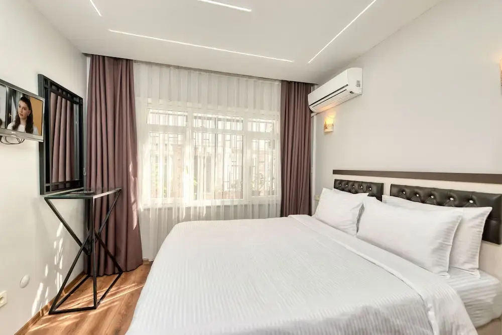 1 Bedroom Family Apartment with balcony