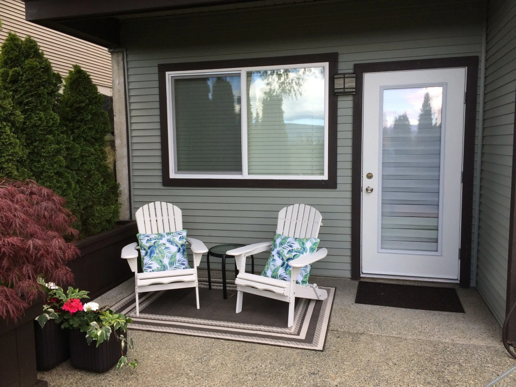 Private Suite In Cowichan Country