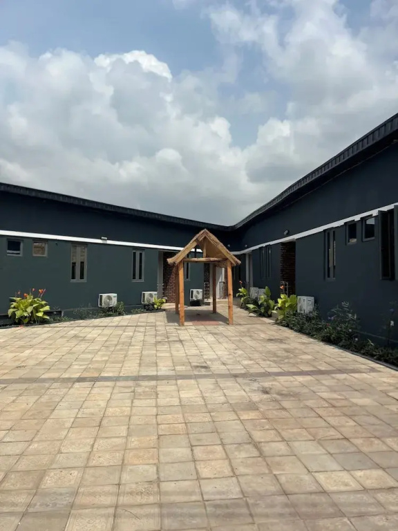 RBZ Apartments