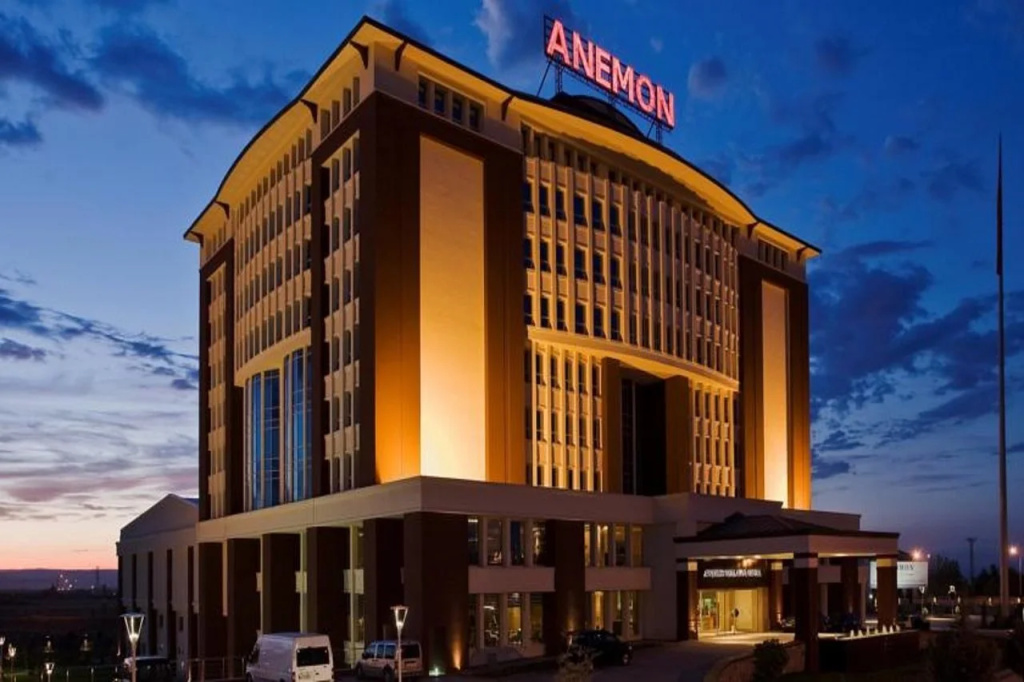 Hotel photo 1
