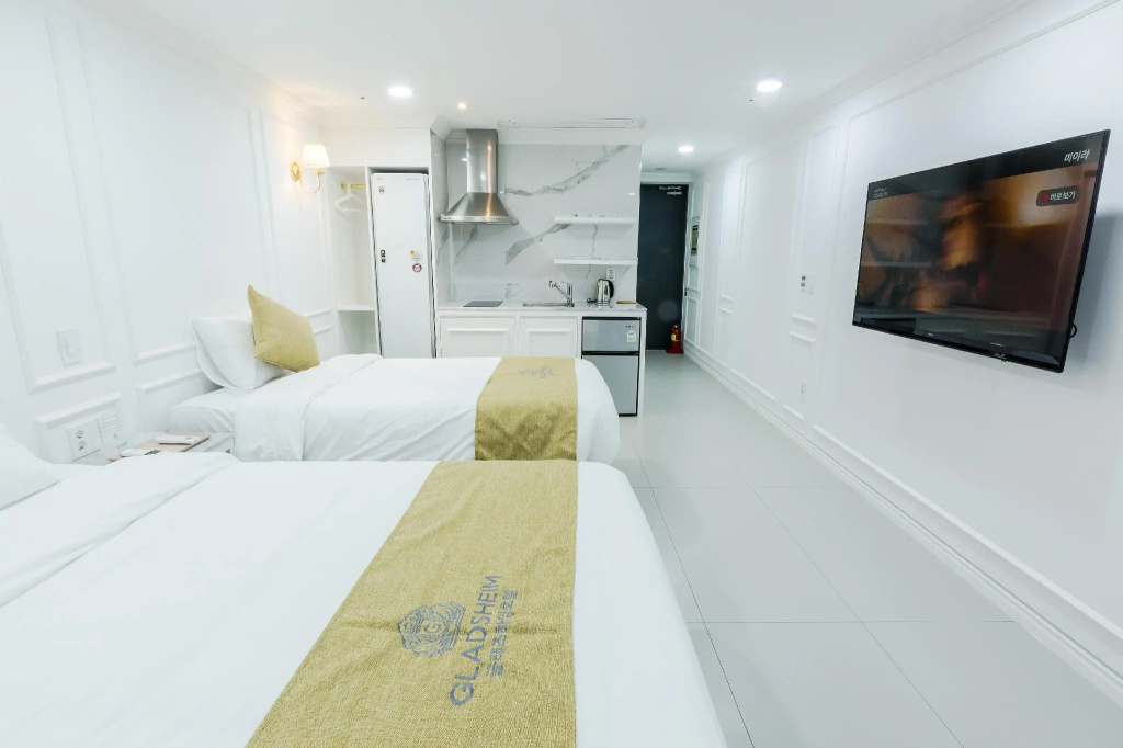 Standard Double room (twin beds)