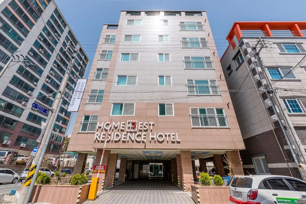 JS Residence Hotel