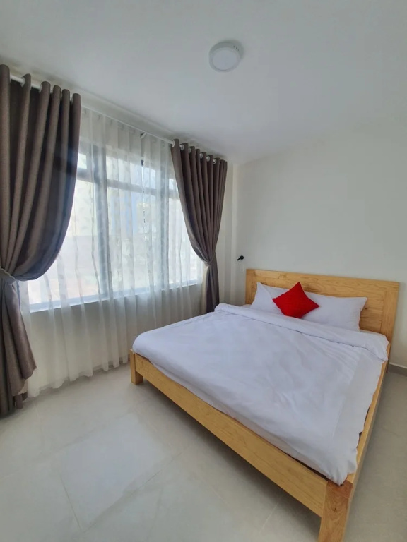 Deluxe Double room (full double bed)
