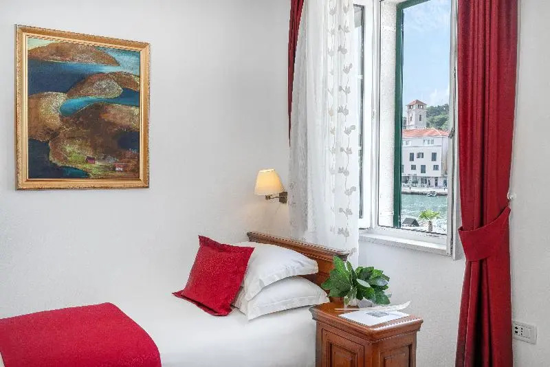 Heritage Hotel Tisno - Chambres