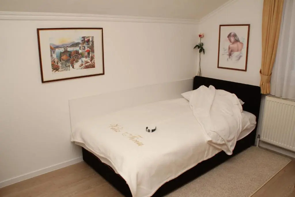 Hotel Vila Tina - Chambres