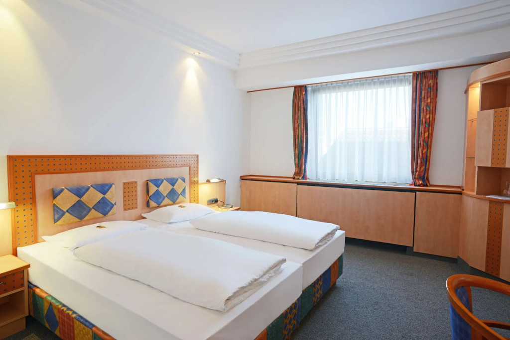 TOP Kongresshotel Europe - фото 6