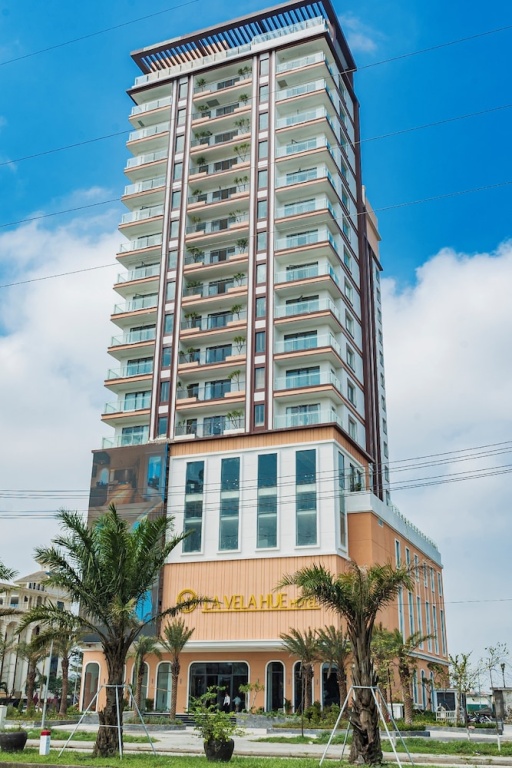 LA VELA HUE HOTEL — фото 1