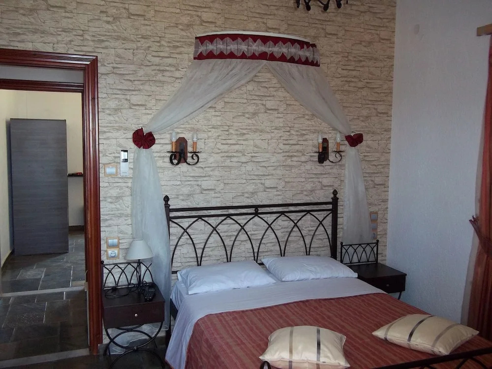 2 Bedrooms Family Apartment with balcony and with sea view