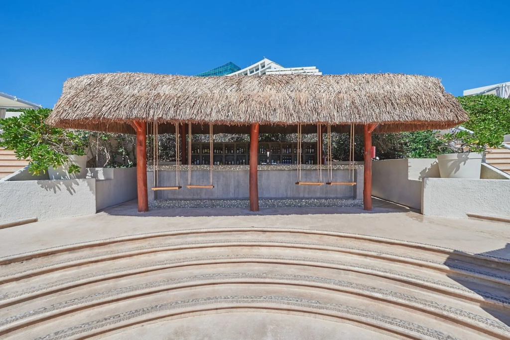 Live Aqua Beach Resort Cancún - Adults Only