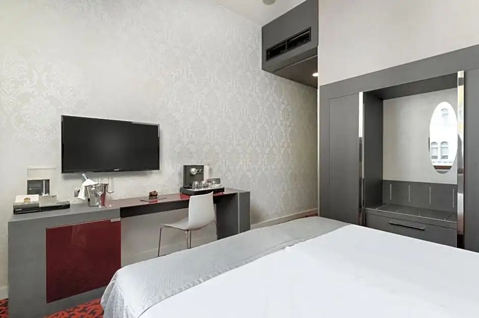 Eurostars Palazzo Zichy - Chambres