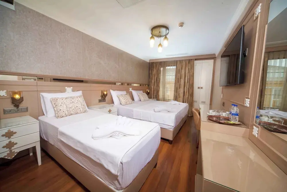 Istanbul Old City Beyazid Belmond Hotel — фото