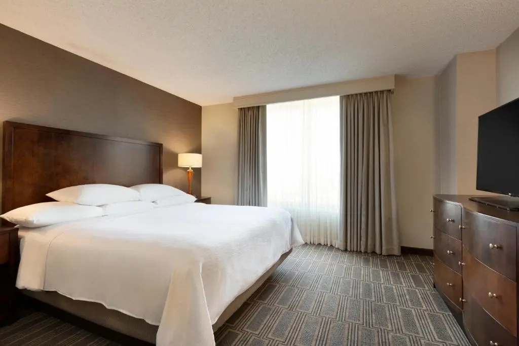 Embassy Suites by Hilton Chicago Lombard Oak Brook - Chambres