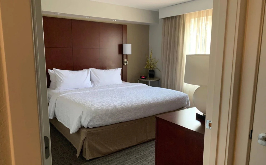 Residence Inn by Marriott Concord - 3