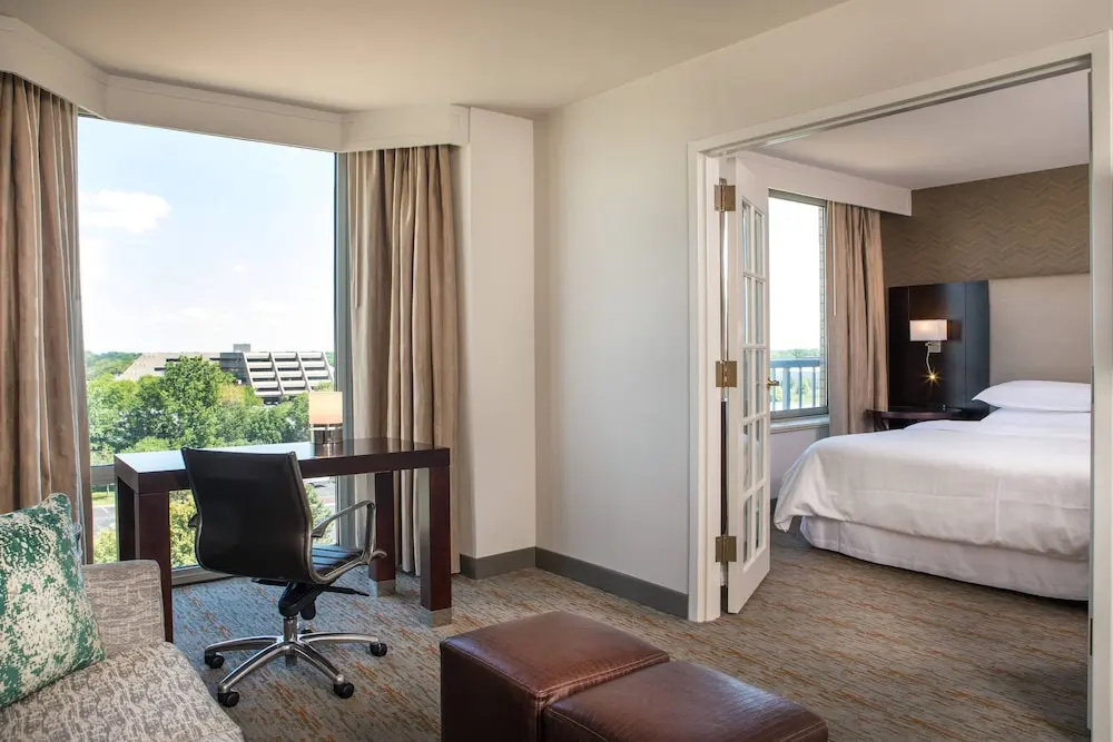 Sheraton Suites Chicago Elk Grove - Chambres