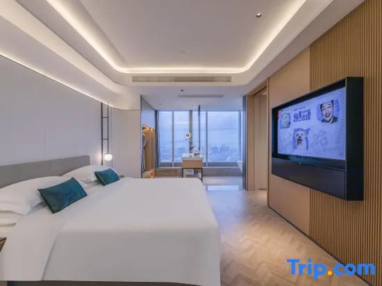 Premier Suite
