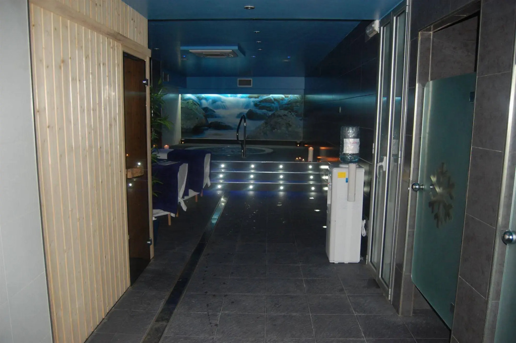 Hotel photo 8