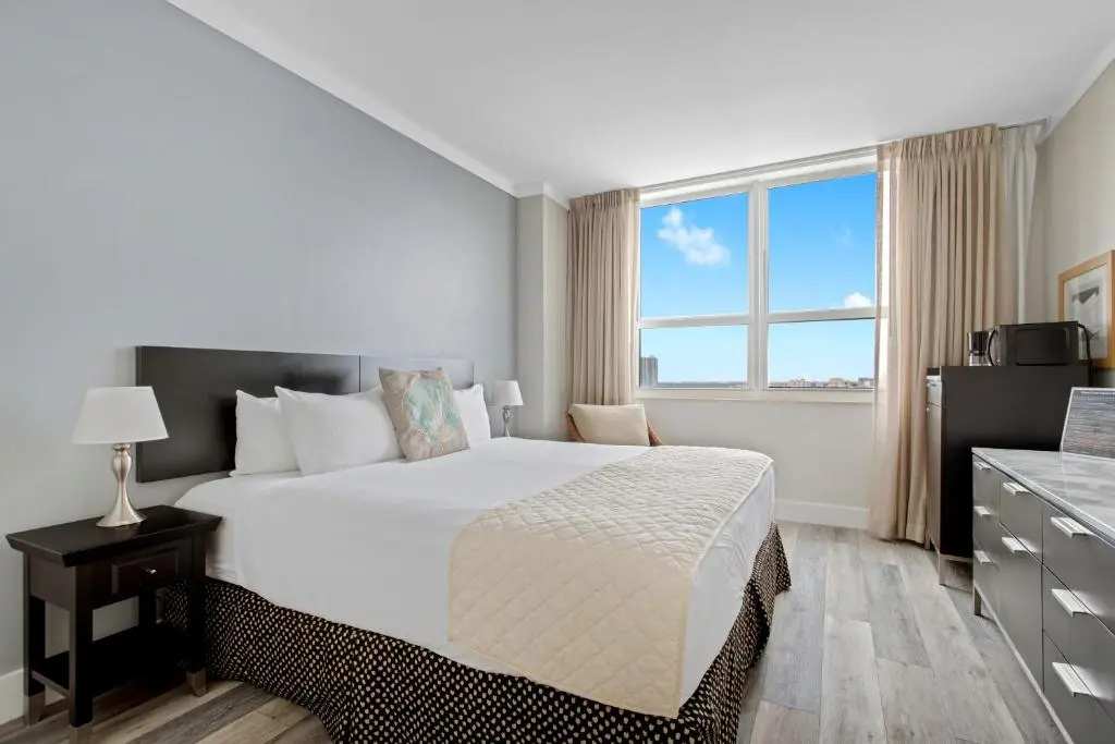 Mutiny Park by SoFLA Vacations - Chambres