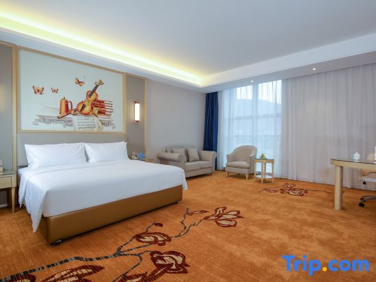 Legian Beach Hotel