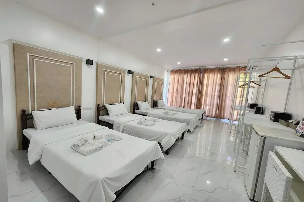Bed in Dorm (male dorm)