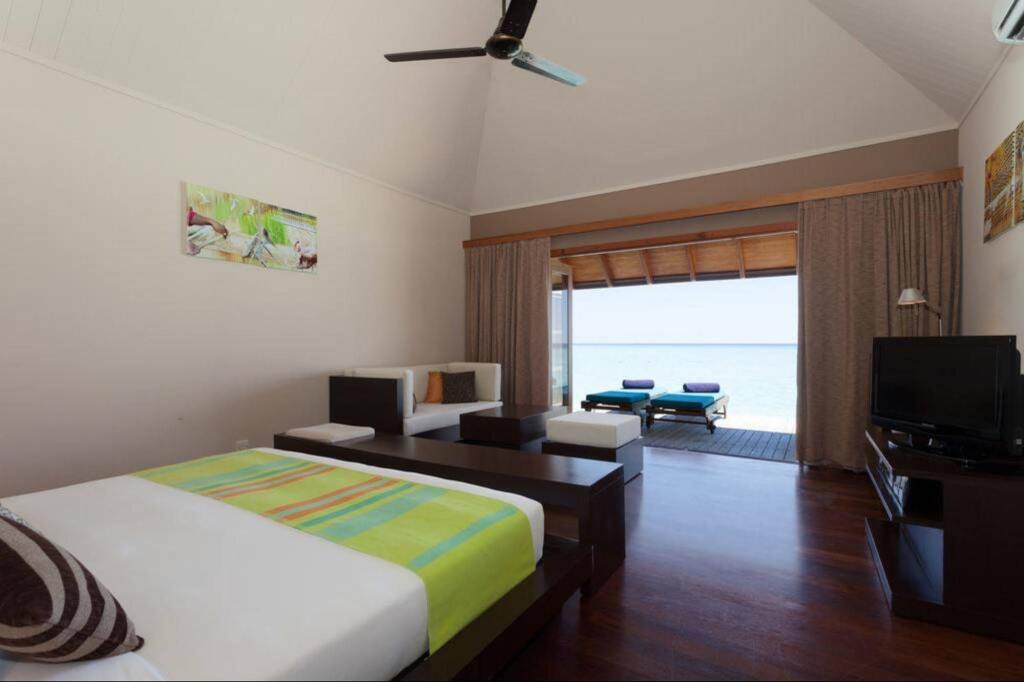 Veligandu Island Resort