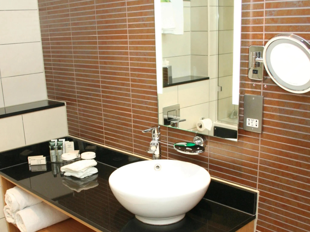 Superior Double room (full double bed)
