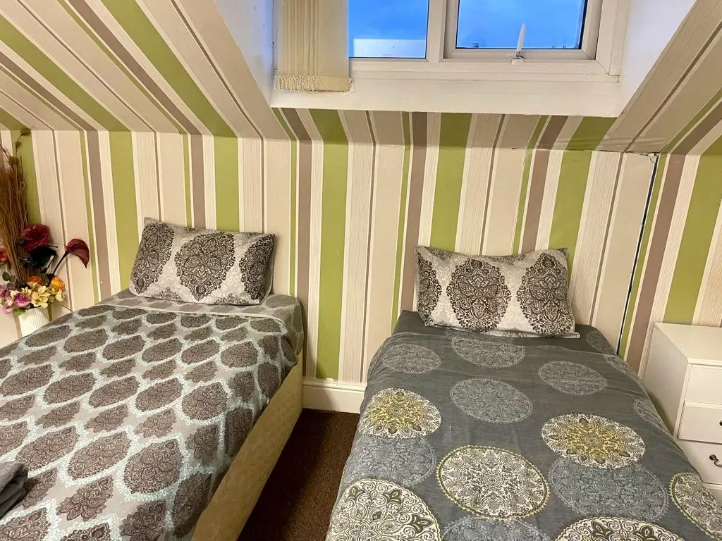 Standard Double room (twin beds)