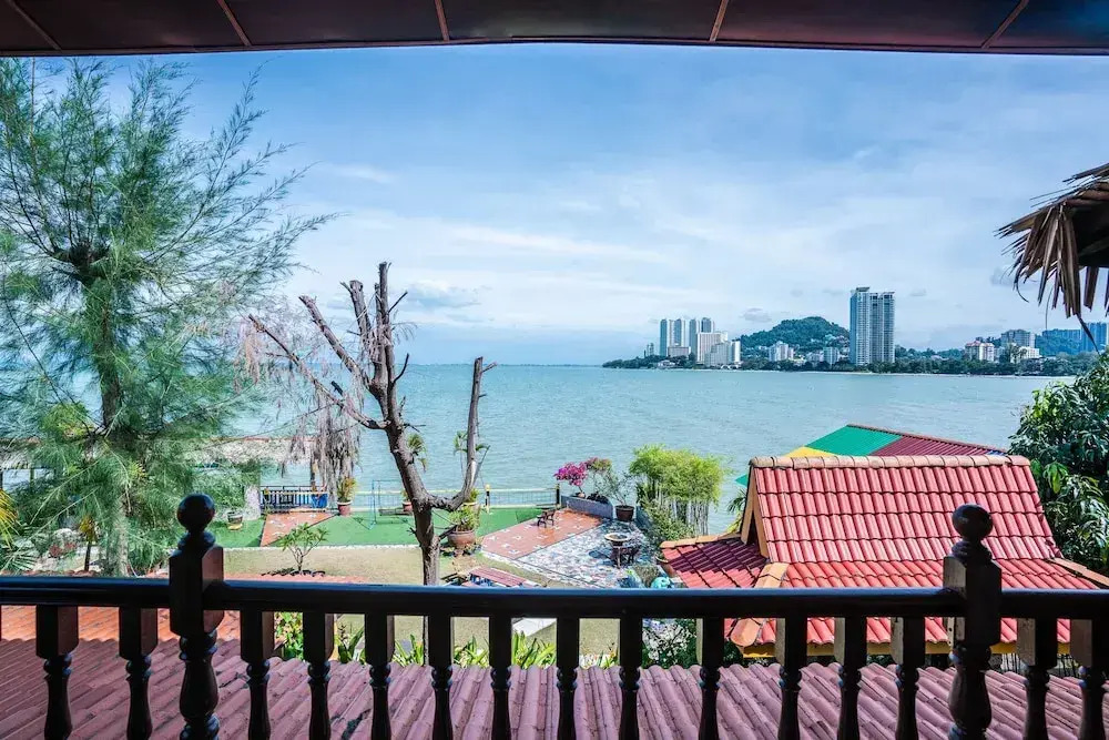 Lost Paradise Resort