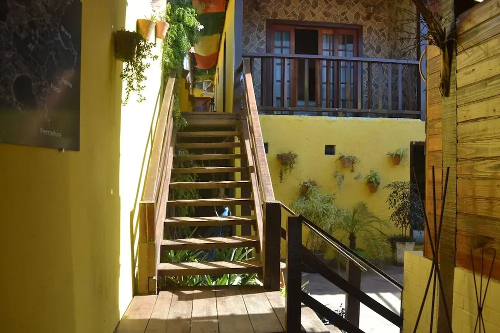 Arara Suite