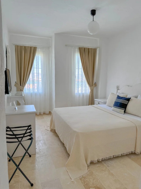 Двухместный номер Standard с видом на город двуспальная кровать в Balambaka Hotel Alacati