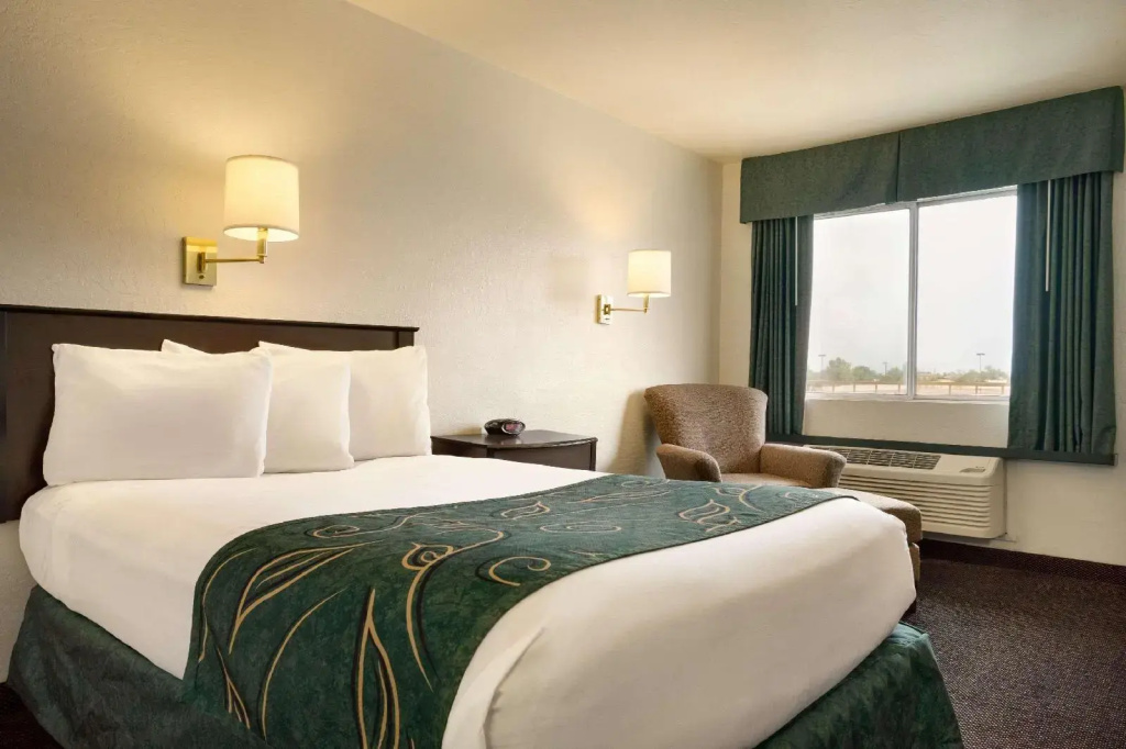 Hotel photo 37