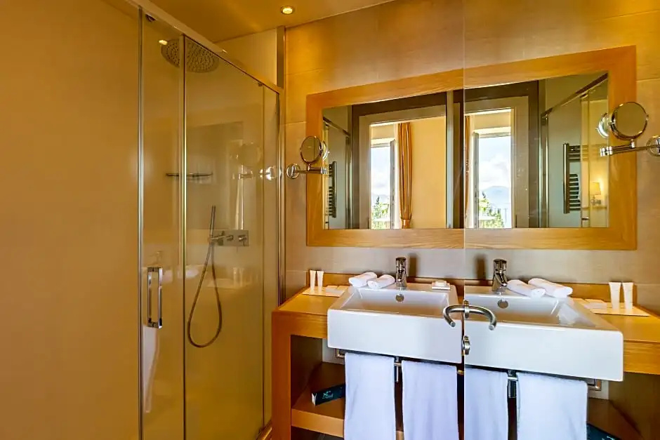 Kurhaus Cademario Hotel & SPA - Chambres