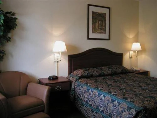 InTown Suites Extended Stay Atlanta - GA Suwanee