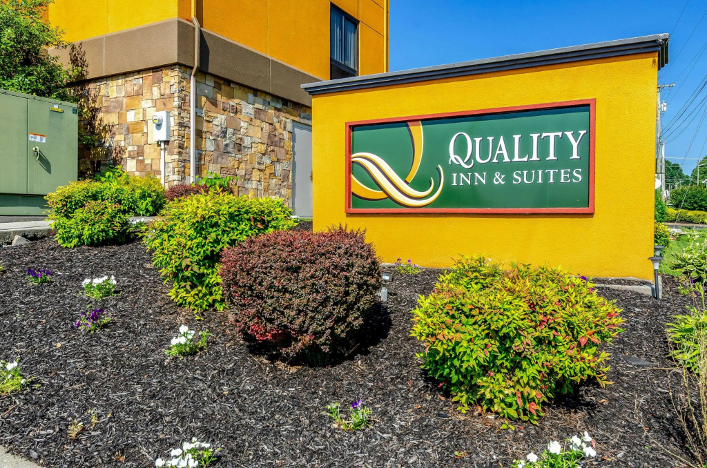 Quality Inn & Suites Abingdon: Фото объекта из Shelterz