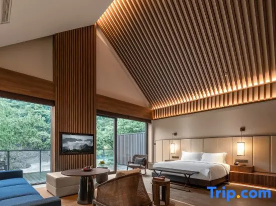 1 Bedroom Double Villa with river view (full double bed)